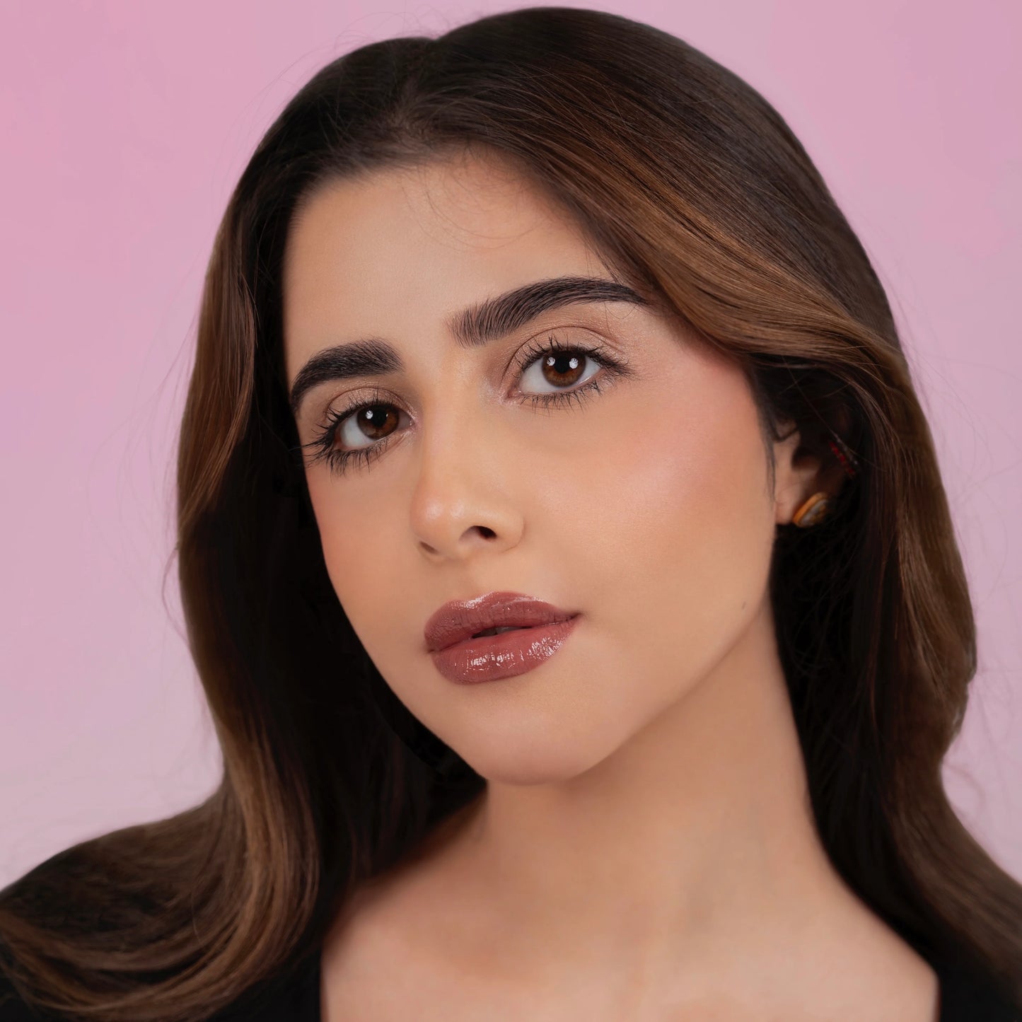 Lip gloss (squeeze tube)