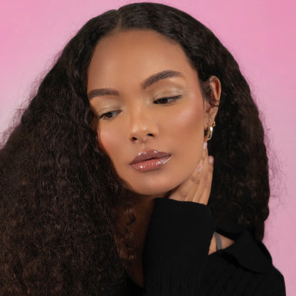 Lip gloss (squeeze tube)