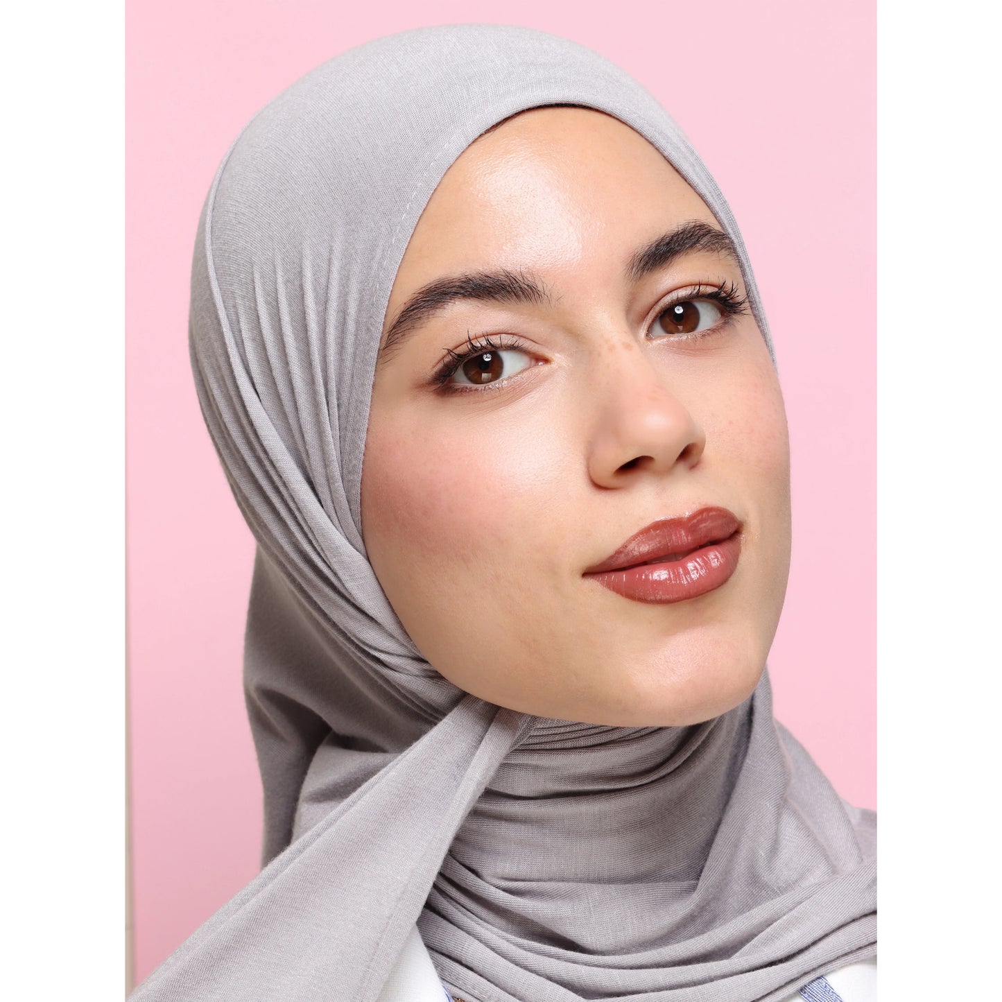 Lip gloss (squeeze tube)