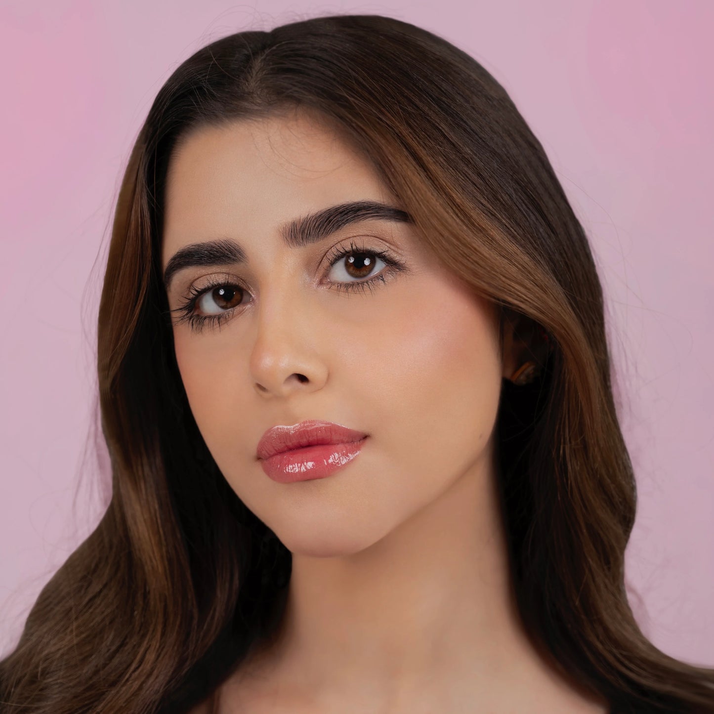 Lip gloss (squeeze tube)