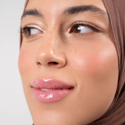 Lip gloss (squeeze tube)